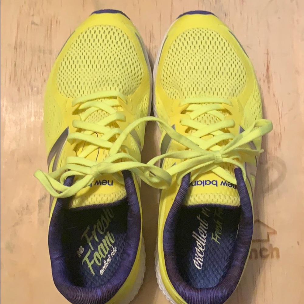 New Balance sneakers size 9